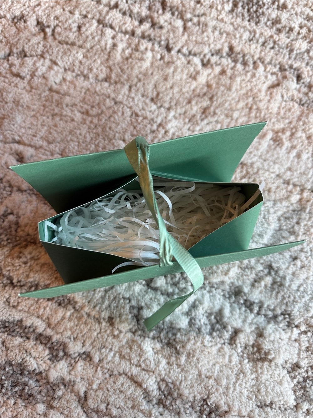 Designer Gift Box with Ribbon - Mint Green - Picture 5 of 5